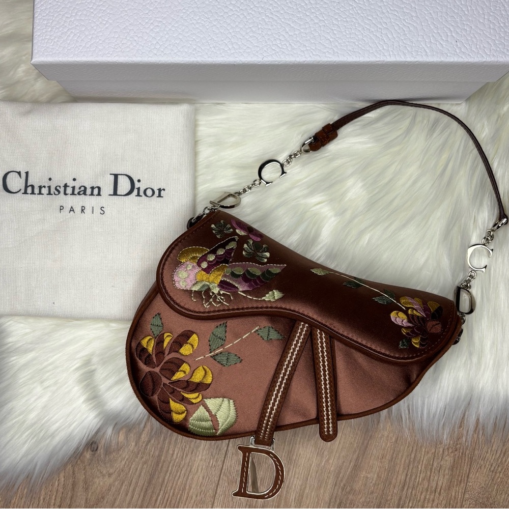 🤎 SOLD | RARE✨ Dior Satin Floral Embroidered Mini Saddle Bag ✨🤎